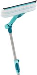 Turquoise raamwisser met witte zemen en grijze telescoopsteel.