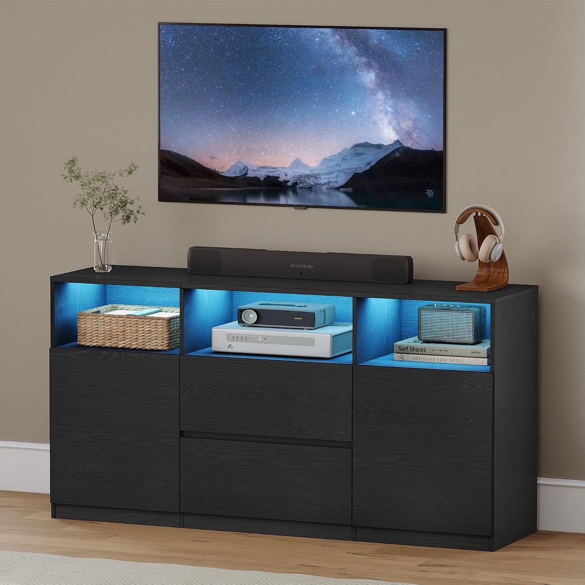 Hzuaneri tv-meubel met RGB LED-verlichting (25 kleuren), zwart, tv-standaard voor tv's tot 65 inch, dressoir met lades en 3 open vakken, voor woonkamer en slaapkamer