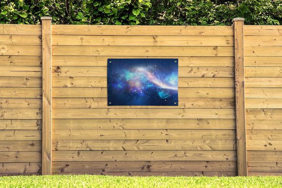Tuinposter 90x60 cm - Tuindecoratie Heelal - Blauw - Sterren - Poster voor in de tuin - Buiten decoratie - Schutting tuinschilderij - Tuindoek muurdecoratie - Wanddecoratie balkondoek