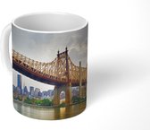 Mok - New York - Queens - Manhattan - 350 ML - Beker