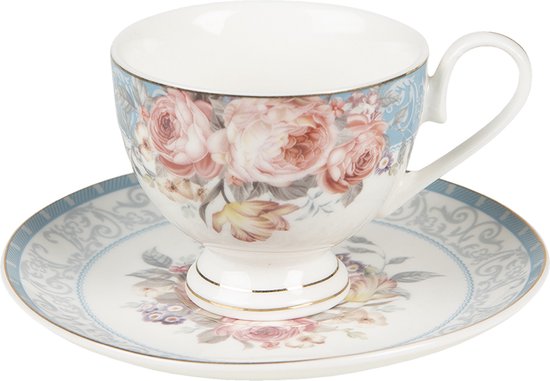 Theekopje op voet met bijpassend schoteltje, gedecoreerd met blauwe rand en roze bloemen.