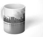 Mok - Manhattan New York skyline zonsondergang - zwart wit - 350 ML - Beker