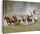 Artaza Canvas Schilderij Kudde van Galopperende Paarden - 120x80 - Groot - Foto Op Canvas - Wanddecoratie Woonkamer