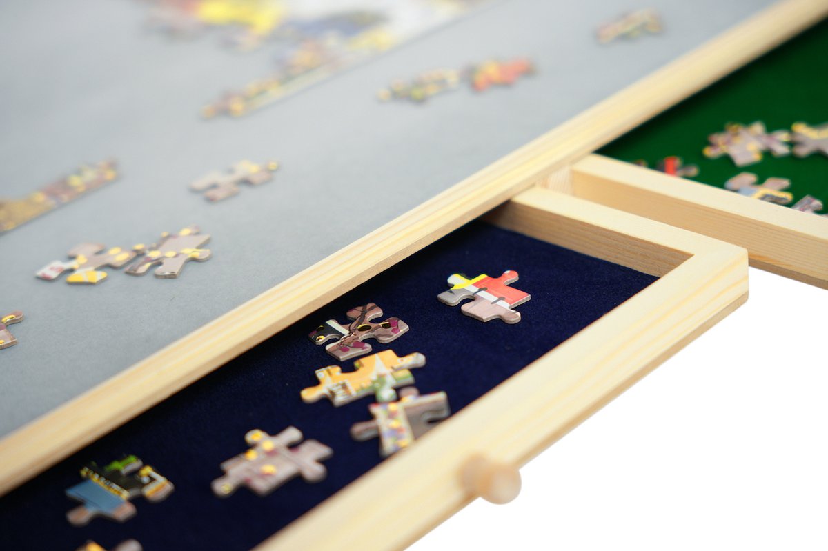 Nieuws - Action verkoopt nu deze puzzeltafel met ledverlichting voor de echte fanatieke