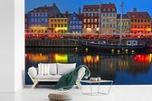 Papier peint Papier peint photo en vinyle - Le Nyhavn danois la nuit largeur 330 cm x hauteur 220 cm - Tirage photo sur papier peint (disponible en 7 tailles)