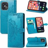 Voor iPhone 13 Pro Max Mandala Bloem Reliëf Horizontale Flip Lederen Case met Houder & Drie Kaartsleuven & Portemonnee & Lanyard (Blauw)