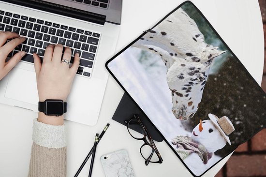 Housse ordinateur 13 pouces 34x24 cm - Appaloosa - Housse Macbook & Laptop cheval Appaloosa cheval avec bonhomme de neige - Housse ordinateur portable avec photo