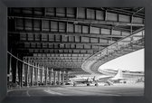 JUNIQE - Poster in houten lijst Airplane Hangar -20x30 /Grijs