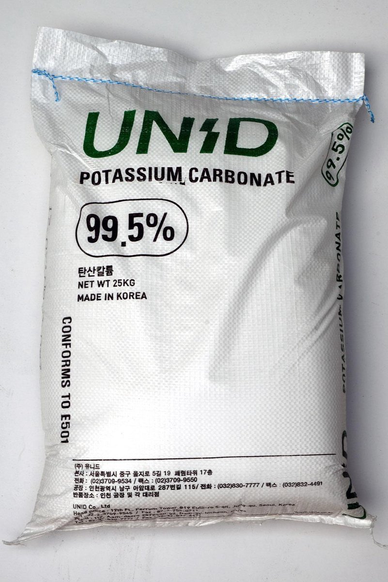 Kaliumcarbonaat 1kg (potas >99.5%)