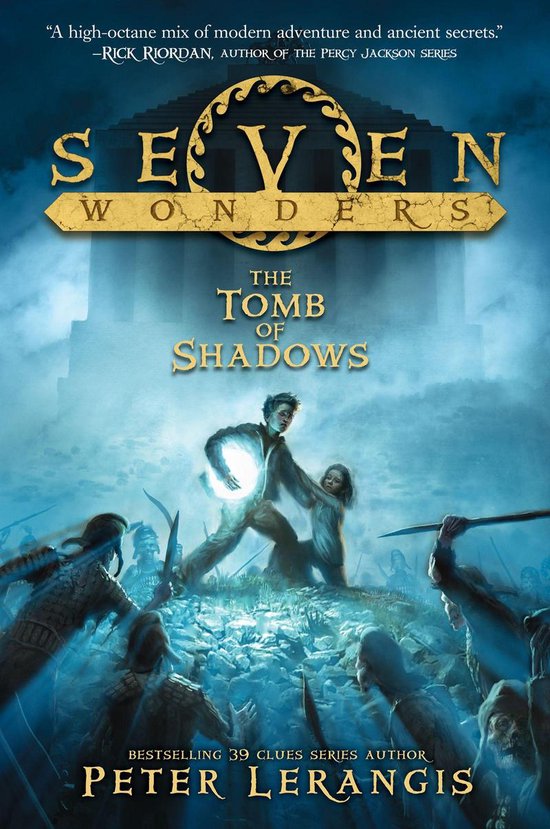 Boekomslag van 'Seven Wonders: The Tomb of Shadows' met twee kinderen die rennen voor een leger, een jongen met een gloeiende bal.