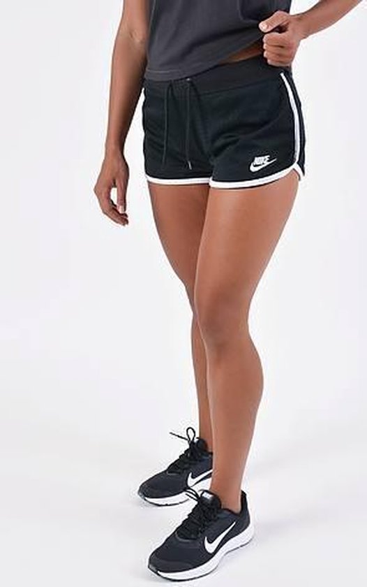 Leuren rand directory Nike Sportwear Heritage short dames zwart/wit " | bol.com