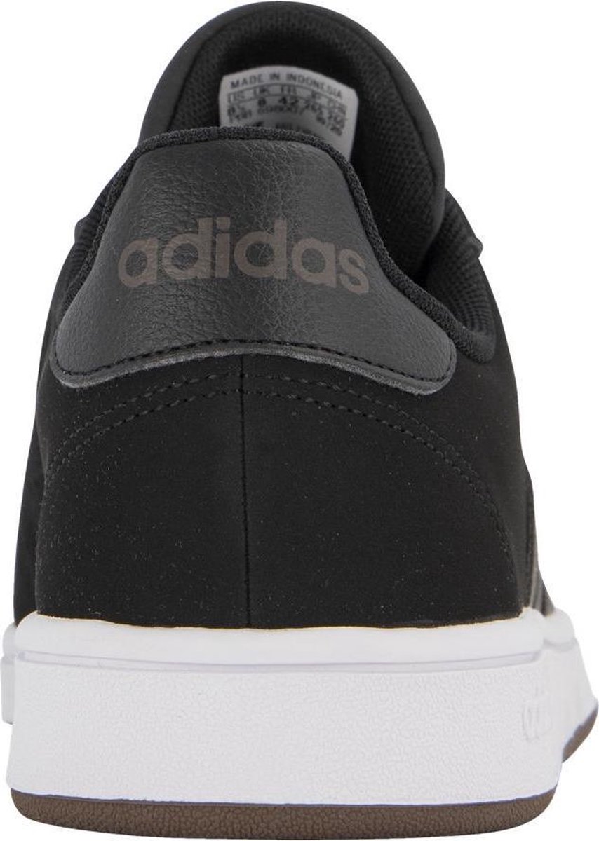 b44710 adidas