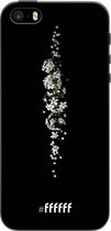 6F hoesje - geschikt voor iPhone 5s -  TPU Case - White flowers in the dark #ffffff