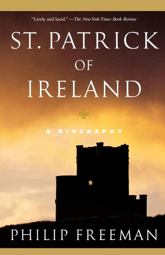 Livre "St. Patrick of Ireland" par Philip Freeman, avec une silhouette de château au coucher du soleil.