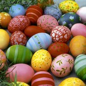 20x Servetten Pasen thema gekleurde eieren 33 x 33 cm - Paasontbijt tafeldecoratie servetjes