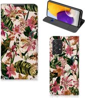 Hoesje ontwerpen Geschikt voor Samsung Galaxy A72 (5G/4G) Smart Cover Valentijn Cadeautje Vrouw Bloemen