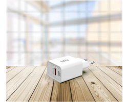 iPhone 12 / 12 Pro 20W USB-C Fast Charger Adapter 2 Poorten Met USB-C naar Lighting Kabel - Durata