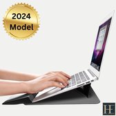 Heeren – Zwarte Premium Laptophoes - 3in1 - Ergonomische Laptopstandaard - Comfort Handsteun - Duurzaam leer - Magnetische Beveiliging - Universele Pasvorm