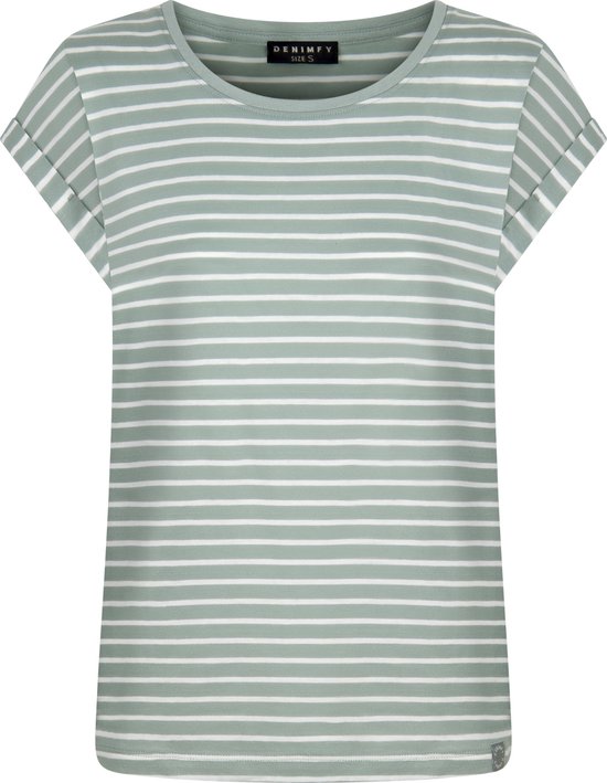 Groene top met horizontale witte strepen en opgerolde korte mouwen.