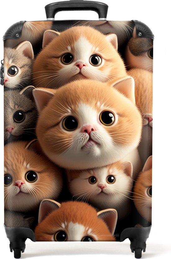 Zwarte koffer met een print van een groep schattige kittens met grote ogen.