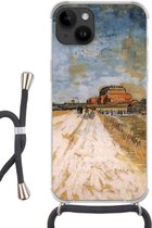 Geschikt voorApple Iphone 14 - Crossbody Case - Weg die langs de wallen van Parijs loopt - Vincent van Gogh - Siliconen - Crossbody - Backcover met Koord - Telefoonhoesje met koord - Hoesje met touw