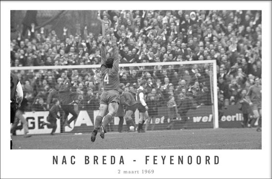 Walljar - Poster Feyenoord met lijst - Voetbal - Amsterdam - Eredivisie - Zwart wit - NAC Breda - Feyenoord '69 - 13 x 18 cm - Zwart wit poster met lijst