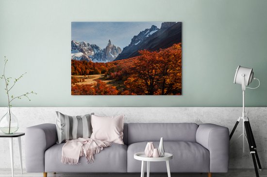 Le beau paysage du Cerro Chaltén à l'automne Toile 140x90 cm - Tirage photo sur toile (Décoration murale salon / chambre)