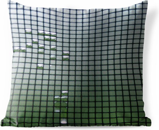 Buitenkussens - Tuin - Een window matrix met regendruppels erin - 40x40 cm