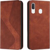 Voor Samsung Galaxy A20e Huid Voel Magnetisch S-type Effen Kleur Horizontale Flip Lederen Case met Houder & Kaartsleuf & Portemonnee (Bruin)