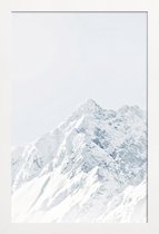 JUNIQE - Poster in houten lijst White Mountain 2 -20x30 /Grijs & Wit