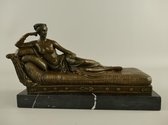 Bronzen beeld - Naakte dame op Bank. - Gedetailleerd sculptuur - 20 cm hoog