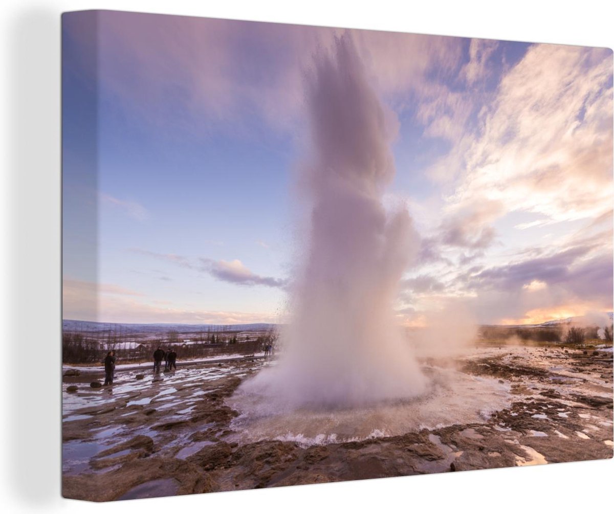 Canvas Schilderij Strokkur geiser eruptie - 120x80 cm - Wanddecoratie