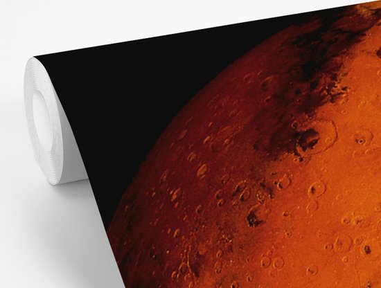 Behang - Fotobehang De planeet Mars in een donkere hemel - Breedte 240 cm x hoogte 240 cm