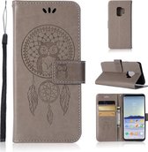 Windgong Uil Embossing Patroon Horizontale Leren Flip Case met Houder & Kaartsleuven & Portemonnee Voor Galaxy S9 (Grijs)