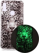 Voor Huawei Y6 (2019) Lichtgevende TPU zachte beschermhoes (Leopard Tiger)