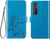 Voor Xiaomi Mi Note 10 Lite Vierbladige sluiting Reliëfsluiting Mobiele telefoonbescherming Leren hoes met sleutelkoord & kaartsleuf & portemonnee & beugelfunctie (blauw)