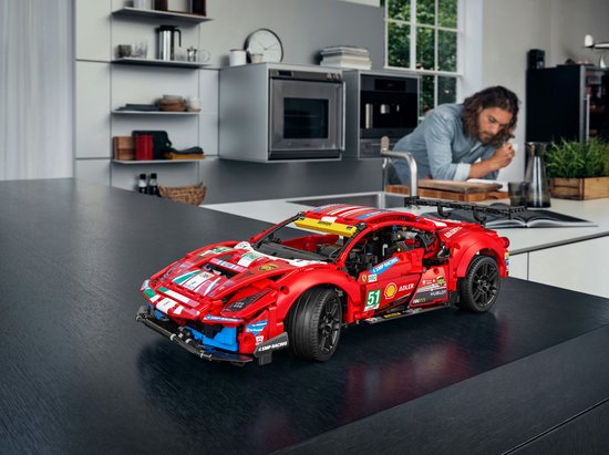 LEGO Technic Ferrari 488 GTE AF Corse #51 - 42125