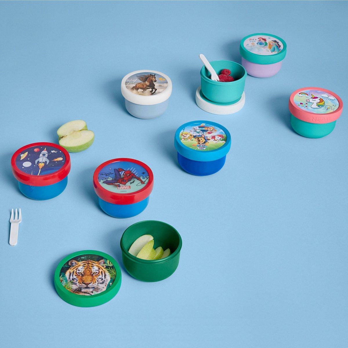 Mepal fruitbox Campus - 300 ml - Inclusief fruitvorkje - Sluit goed af - Snackdoosje - Disney Princess — afbeelding 3
