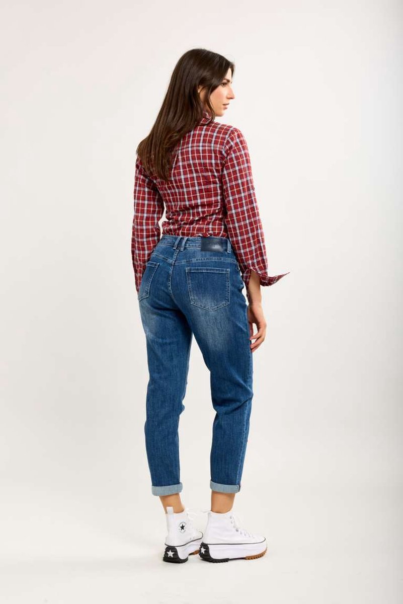 Toxik3 - Boyfriend jeans geborduurde hartjes rood