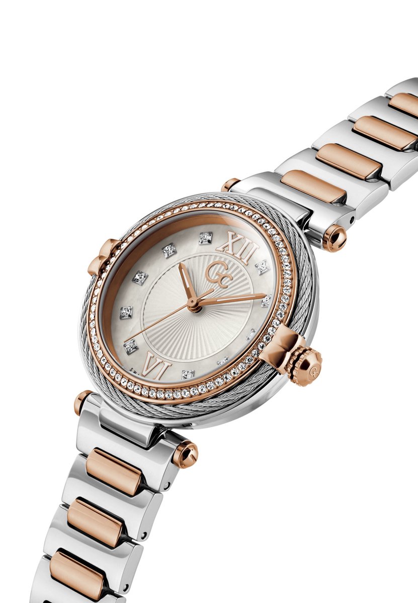 Gc Gc Vogue Cable Mid Size Metal Analoog Quartzhorloge Zilverkleurig En Roségoudkleurig Kast Gemaakt Van 100% Roestvrij Staal En Een Armband Van 100% Roestvrij Staal 36.5 Z52001L1MF