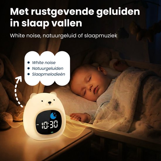 Kind slaapt naast een gloeiende witte beerwekker, met golven die geluid aangeven.