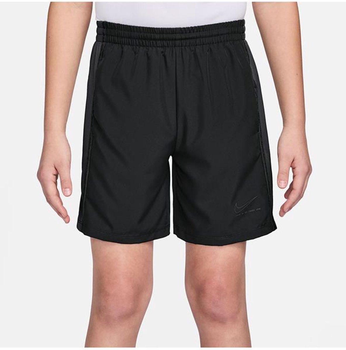 B MULTI SHORT WVN Zwart