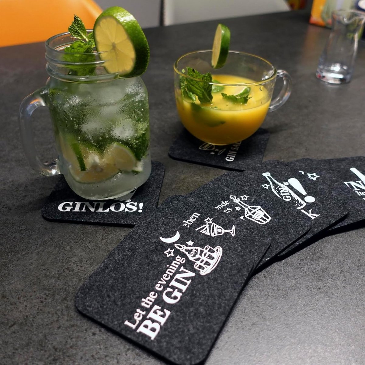 Onderzetters Gin Set - 8 Stuks Vilt met Grappige Spreuken