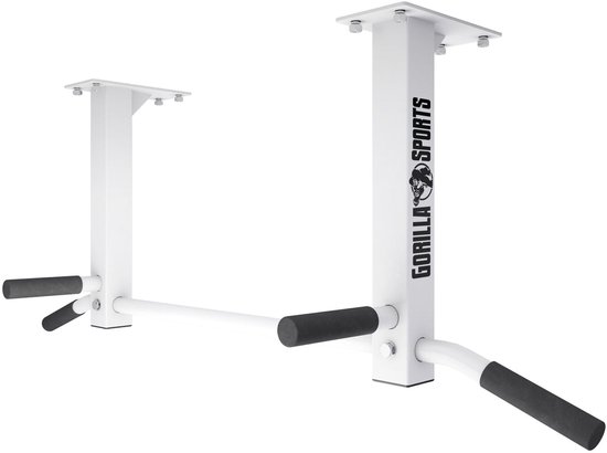 Witte optrekstang met zwarte handvatten, gemonteerd op de muur. Met logo 'Gorilla Sports'.