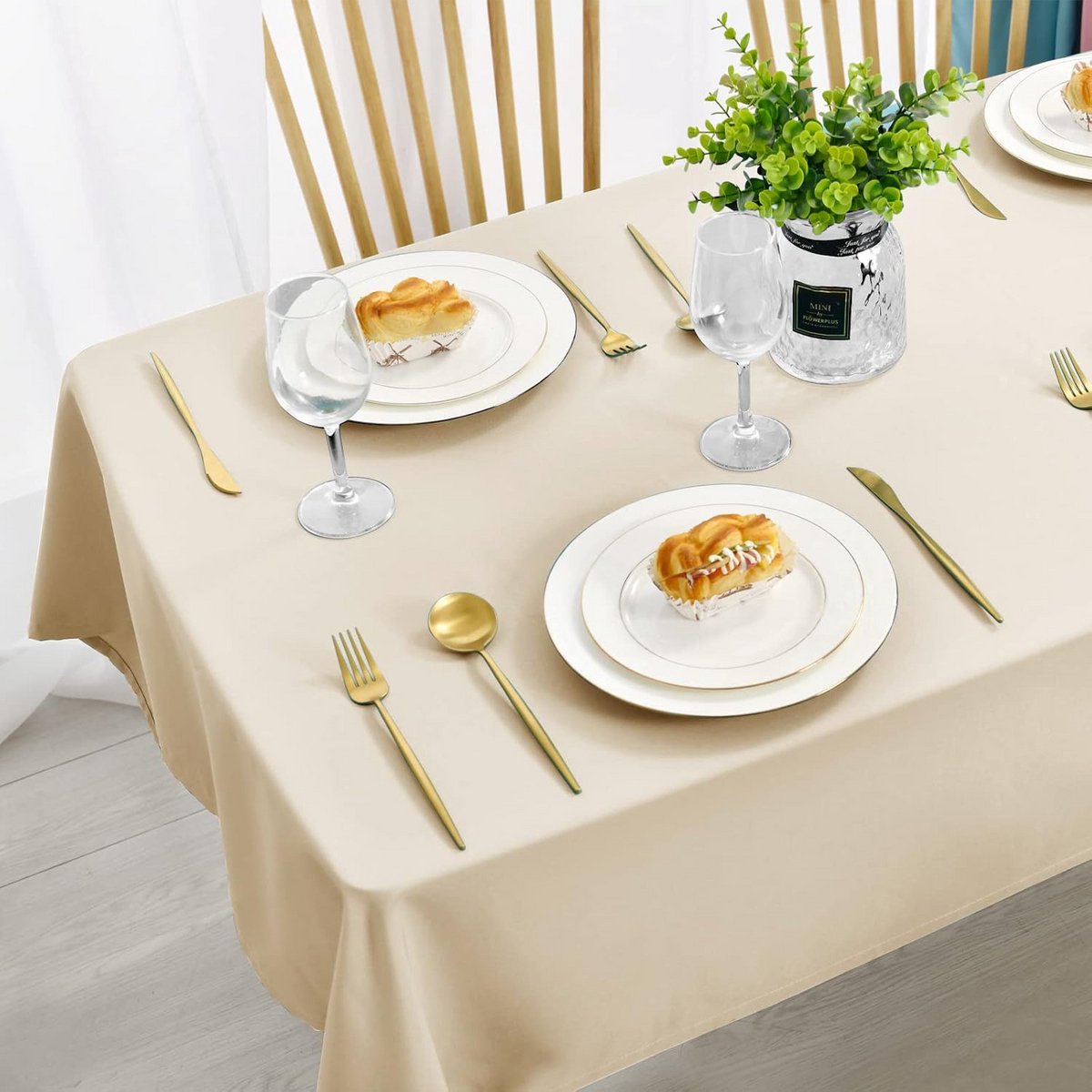 Waterdicht en Vlekbestendig Tafelkleed Beige 110 x 110 cm voor Binnen en Buiten