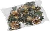 Set 6x gouden decoraties op stekers 12 cm - kerststukje onderdelen/stekertjes - Kerstversiering/kerstdecoratie