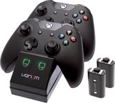 Venom Twin Docking Station with 2 Rechargeable Battery Packs (Xbox One)