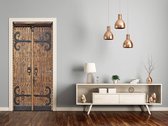 Sticky Decoration - Luxe Deursticker Houten deur met sierbeslag - op maat voor jouw deur