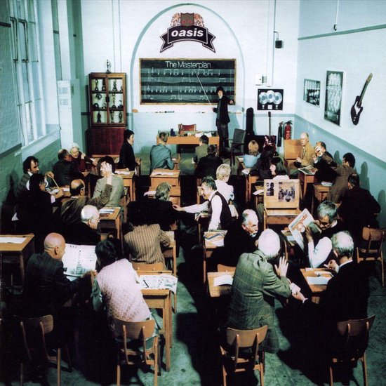 Une salle de classe avec des élèves et un enseignant pointant un tableau. Le titre 'The Masterplan' est écrit sur le tableau.