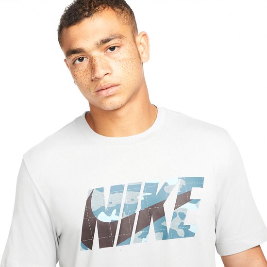 Reis Verwaarlozing terwijl Nike Dri-Fit Graphic Heren Shirt | bol.com